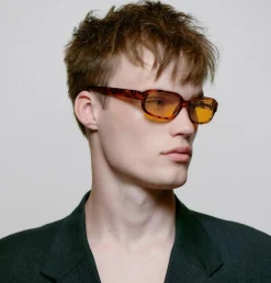 Will Solbriller, Havana