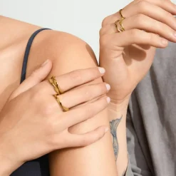 Wyatt Ringe, Gold Plated