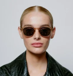 Zan Solbriller, Champagne