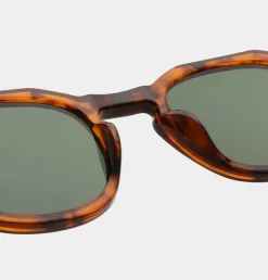 Zan Solbriller, Havana